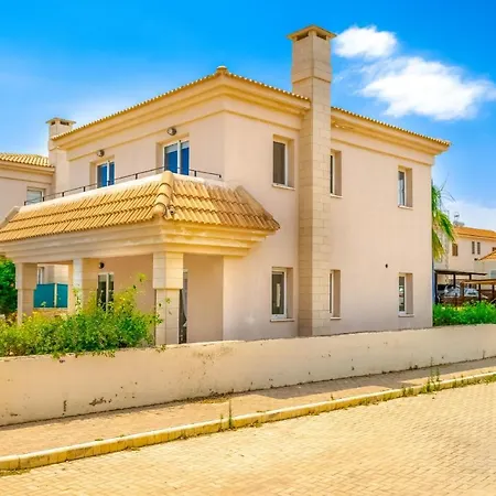 Artemis Villa